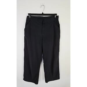 Quest Size Medium Capri Pants Athletic Wear Outdoor Hiking Yoga Side Zip